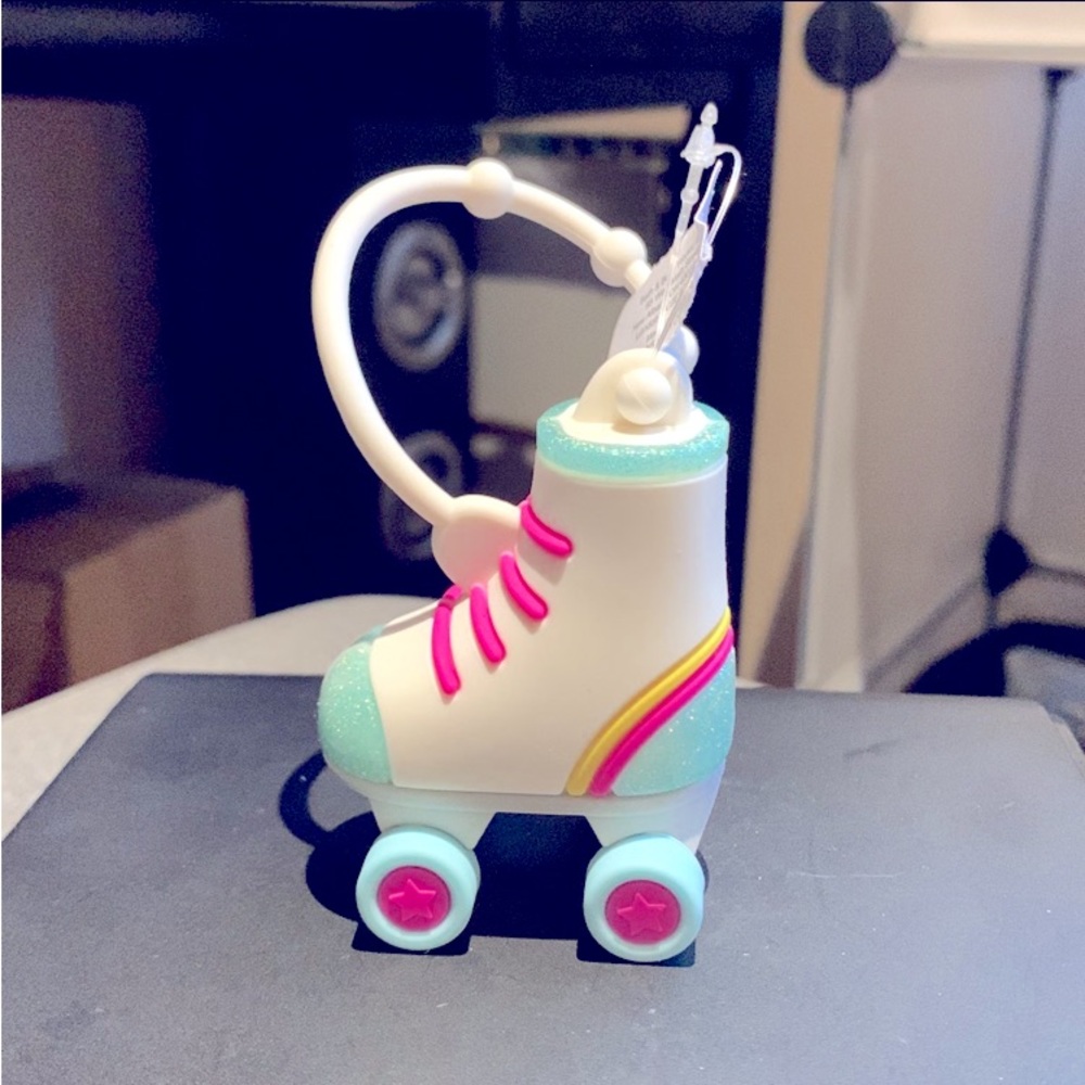 Bath and Body Works Roller Skate 🛼 Pocketbac Holder